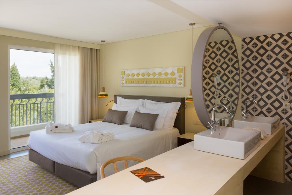 Ozadi Tavira Hotel Ngoại thất bức ảnh